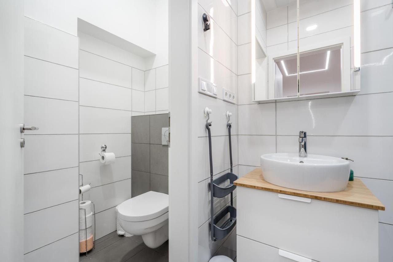 Bpr Stylish Vagabond Apartment With Ac Budapest Exterior foto